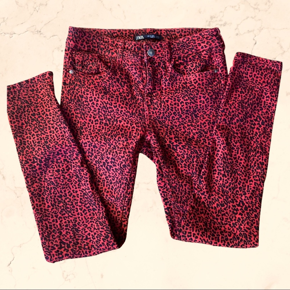 Donating Soon! Zara Animal Print Jeans! Size 2, Inseam 27.